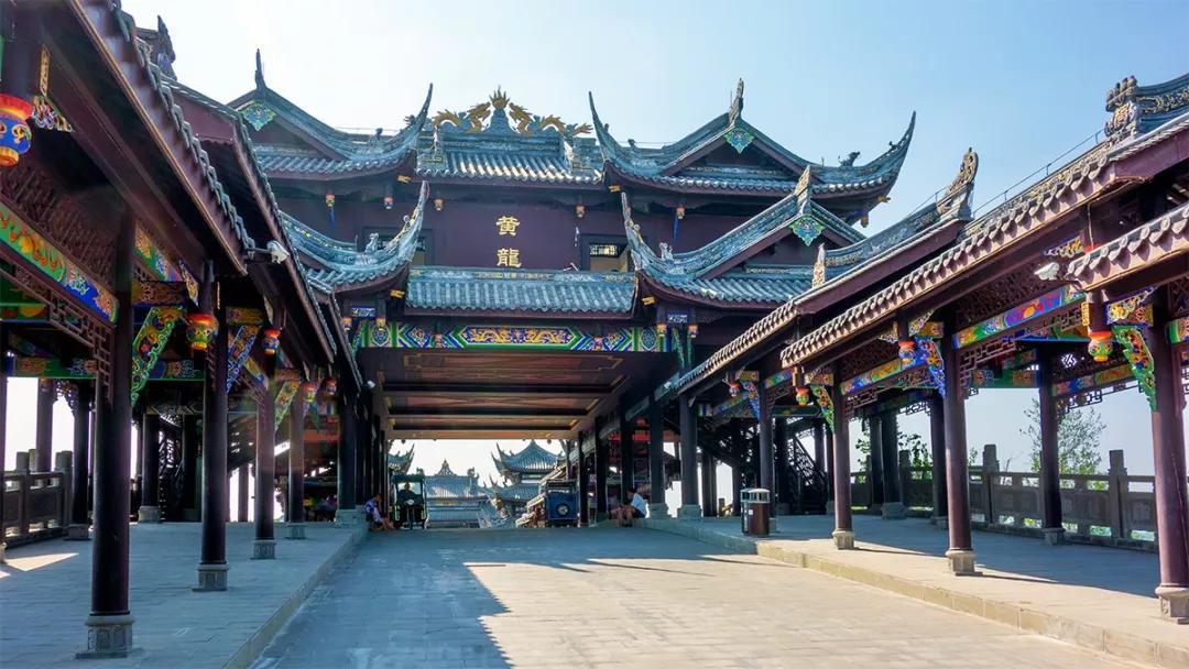 五十岁后才明白，晚年不幸的人，多半做了这三件不吉利的事